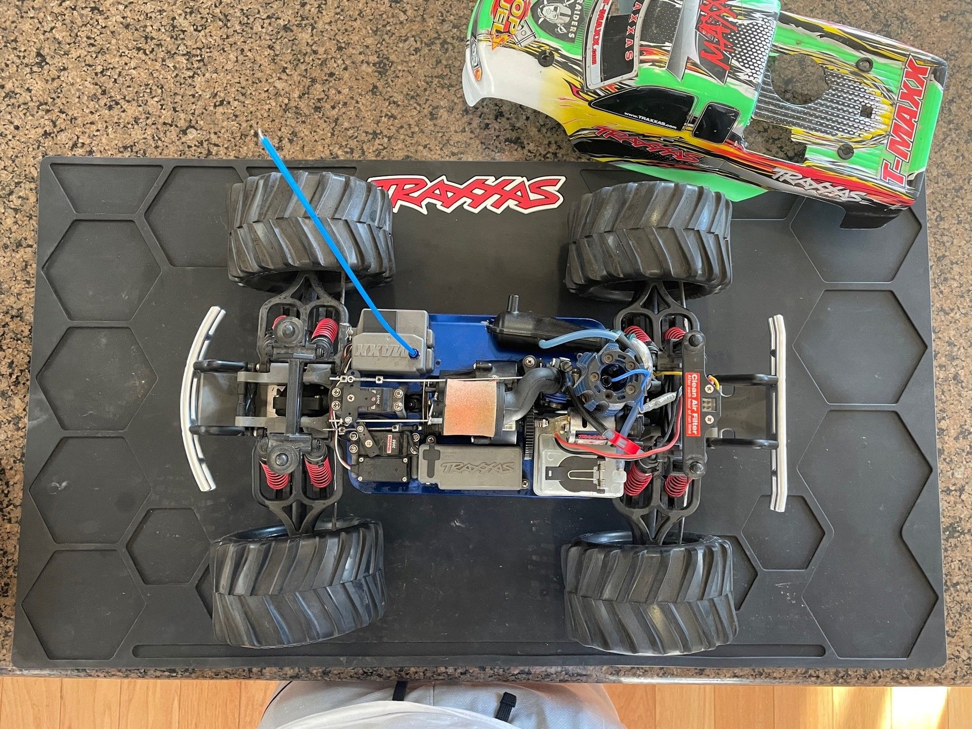 Traxxas TMaxx 2.5 RTR 2.4ghz TX/RX R/C Tech Forums