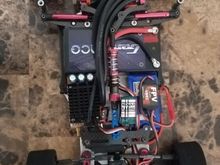 The GPS mount will be removed. If you want the carbon fiber front splitter LMK. It's easy to remove. Only the servo would be included in the roller. 