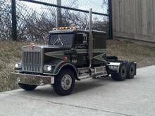 "movin on "kenworth bobtail
