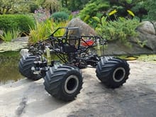 Thunder Tech Racing Tremor LTD with RC4WD Beadlocks and RC4WD Rumbles