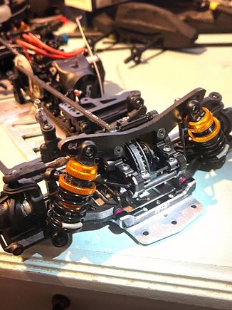 front pic w/ Xray ULP shocks