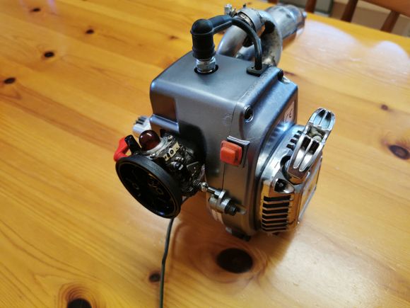 The back plate was chipped, so it and the shroud were re-sprayed gun metal grey. 
