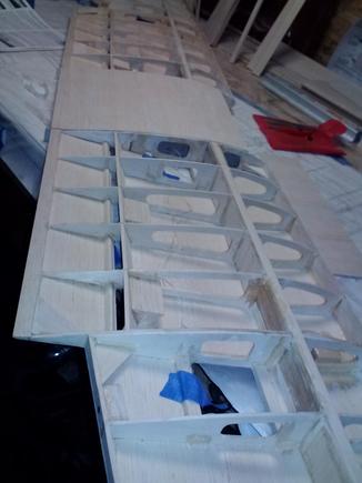 182 Cessna build in progress top wind 10 foot span