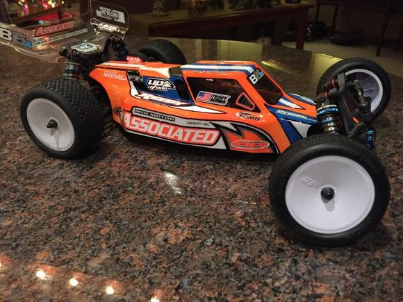 Fresh JConcepts Finnisher Body.  Thanks to my sole sponsor Upgrade RC for the sweet decals
