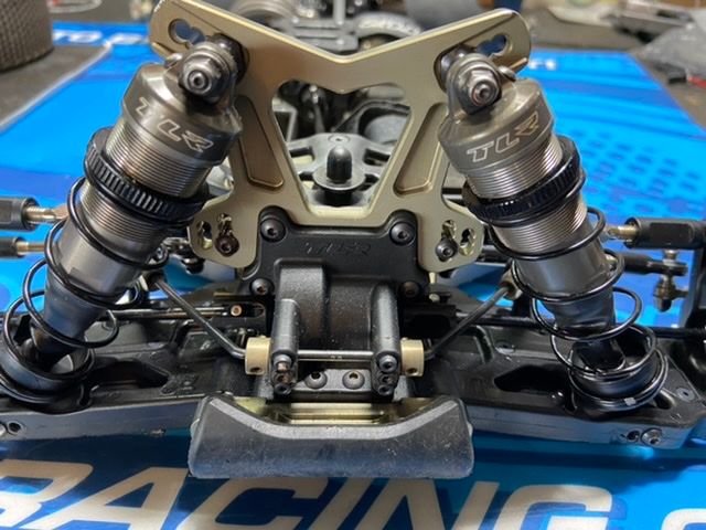 tlr 8ight xe setup