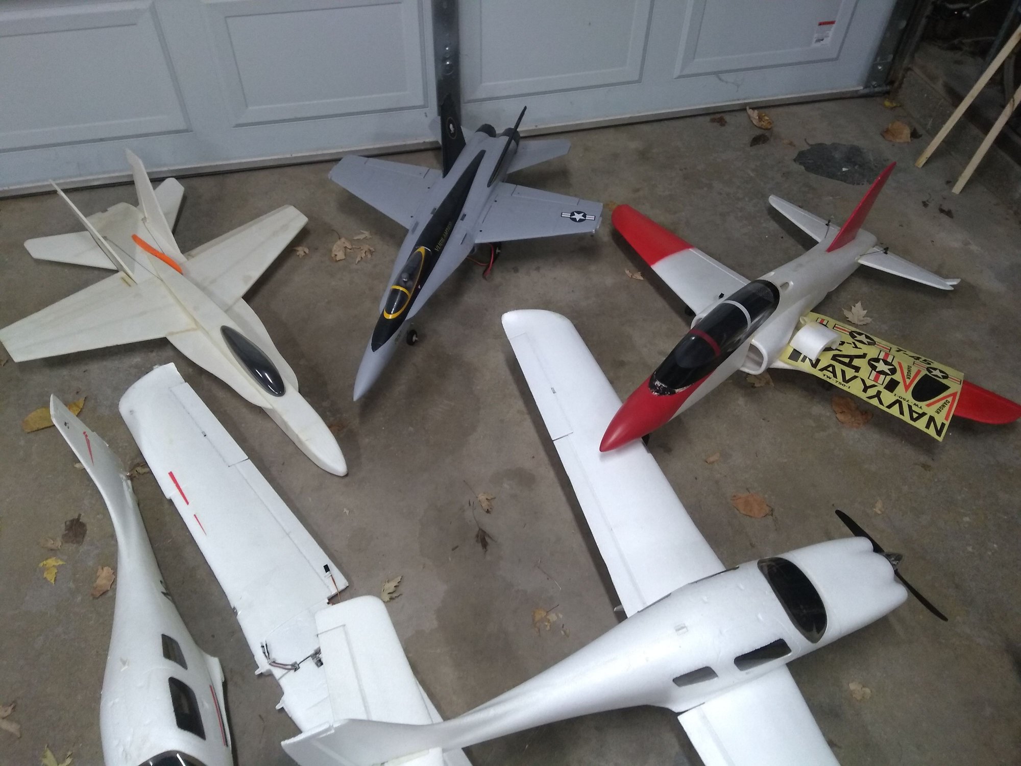 100 RC Airplanes For Sale, priced to sell! Jets, foamies, balsa