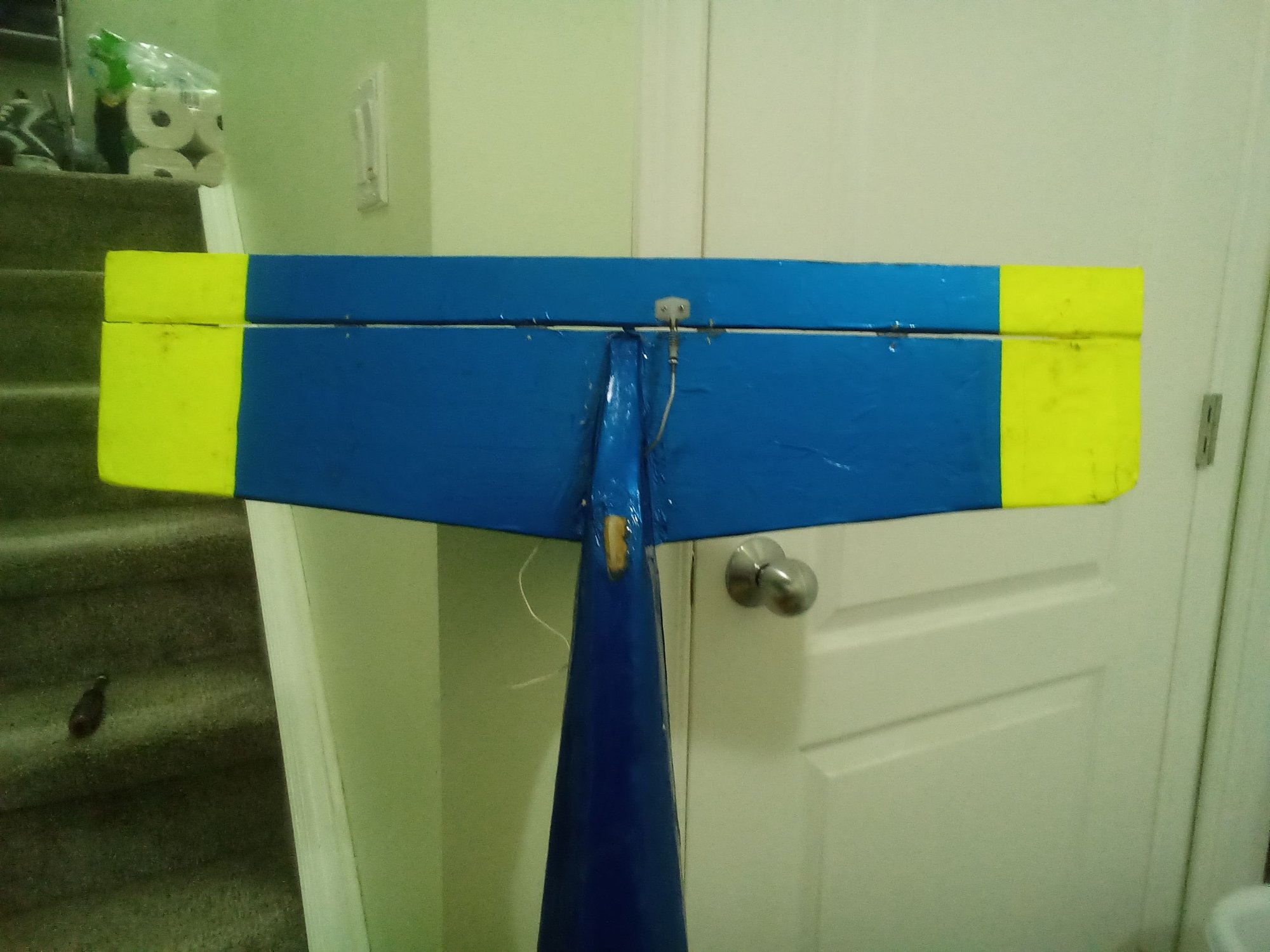 Bottom tail section...