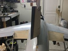 Polyply central keel for the rudder to make it easier to finish