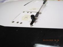 Control rod 20mm to servo screw + elongated mounting plate horn exit