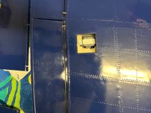 Here’s the flap rod arcing thru the hinges