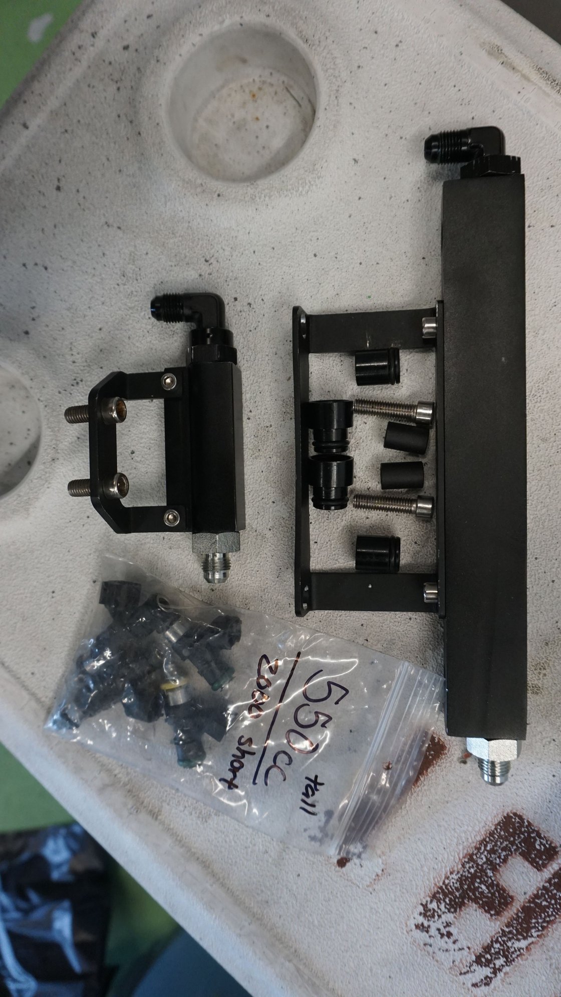 Engine - Intake/Fuel - Rails+Injectors - Used - 0  All Models - Tampa, FL 33634, United States