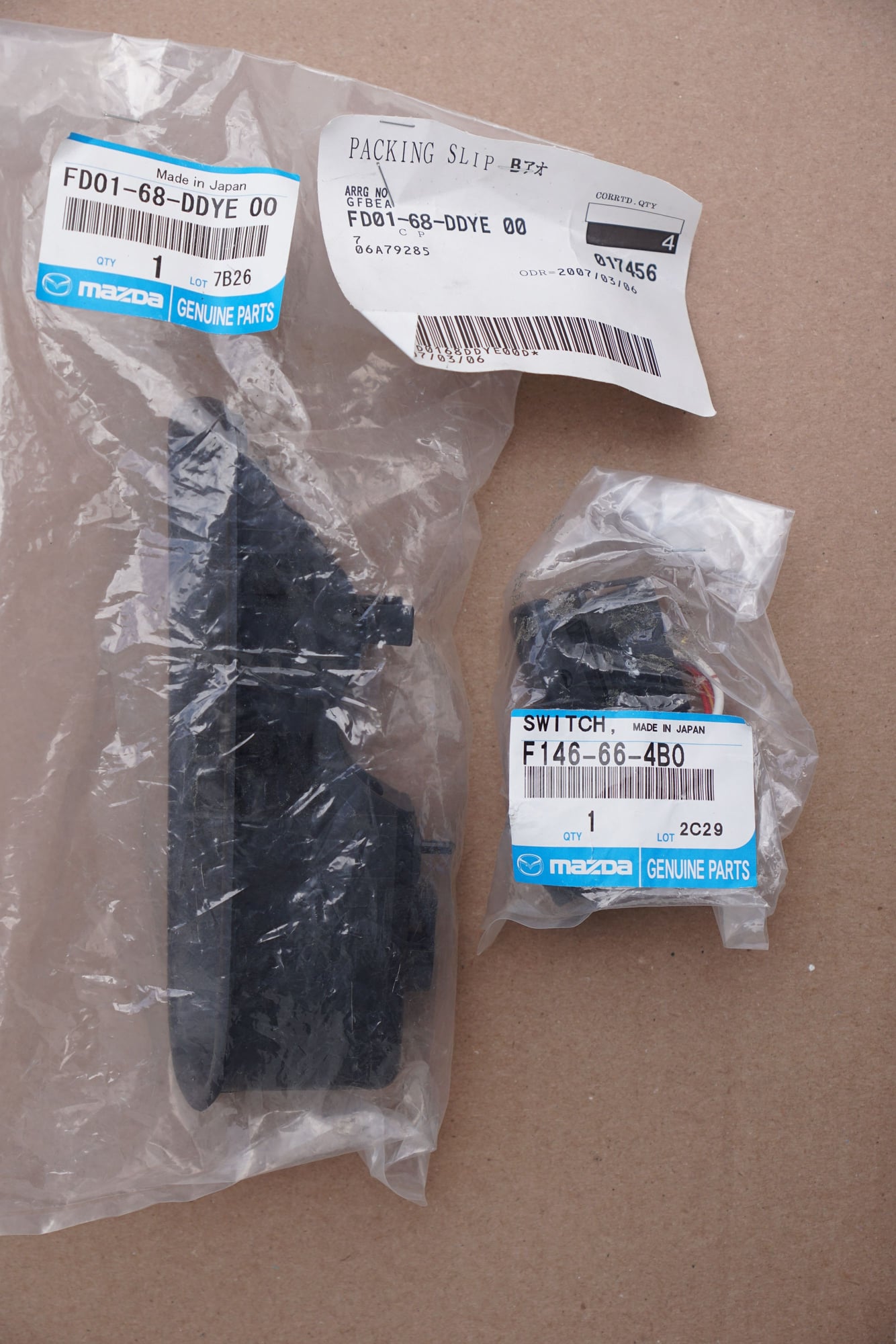Interior/Upholstery - Aftermarket and OEM Interior Bits - New - 1992 to 2002 Mazda RX-7 - Chicago, IL 60605, United States