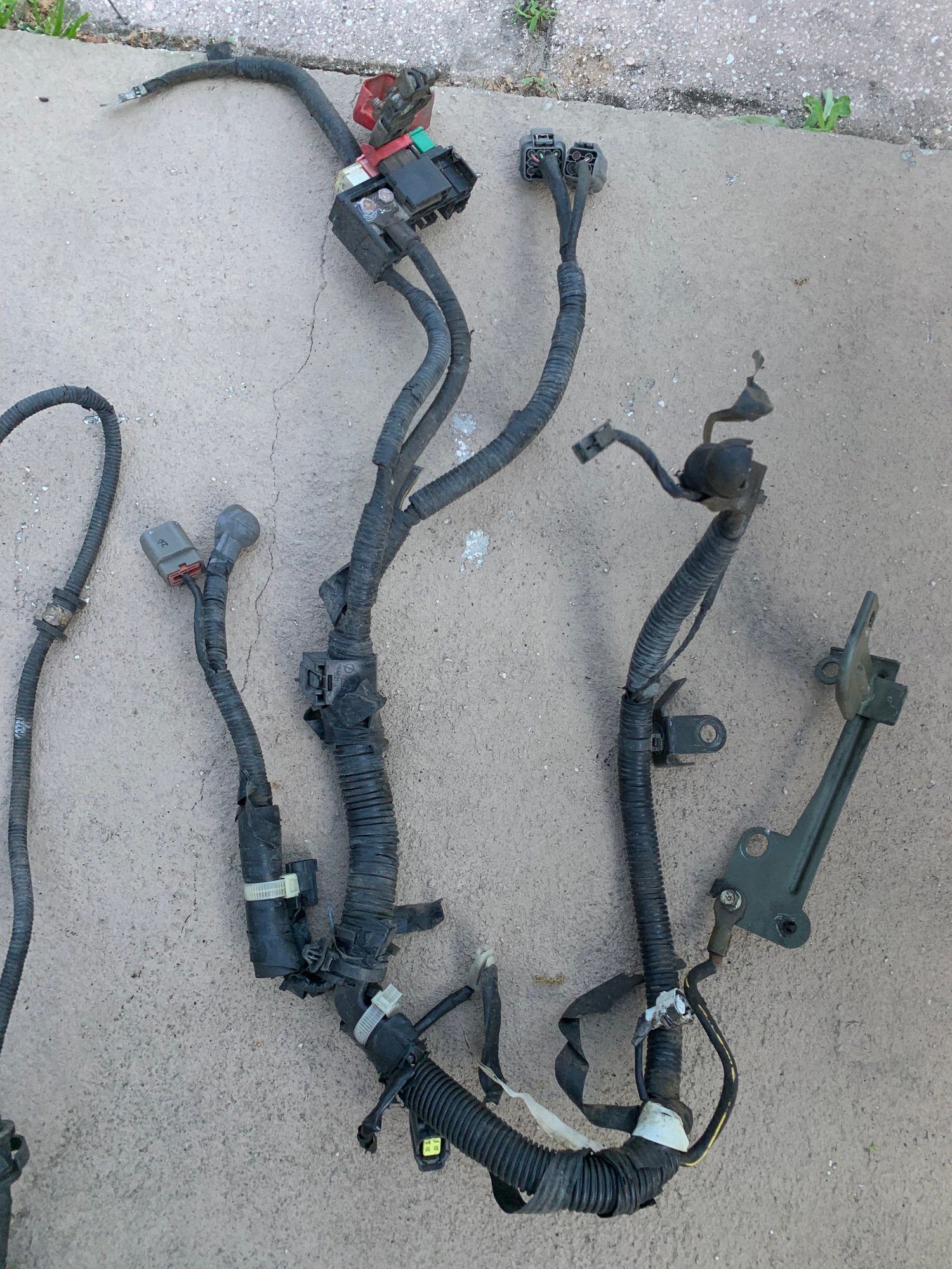 Engine - Electrical - Jdm FD rx7 clean engine harness/air con compressor - Used - 1993 to 2023 Mazda RX-7 - Orlando, FL 32825, United States