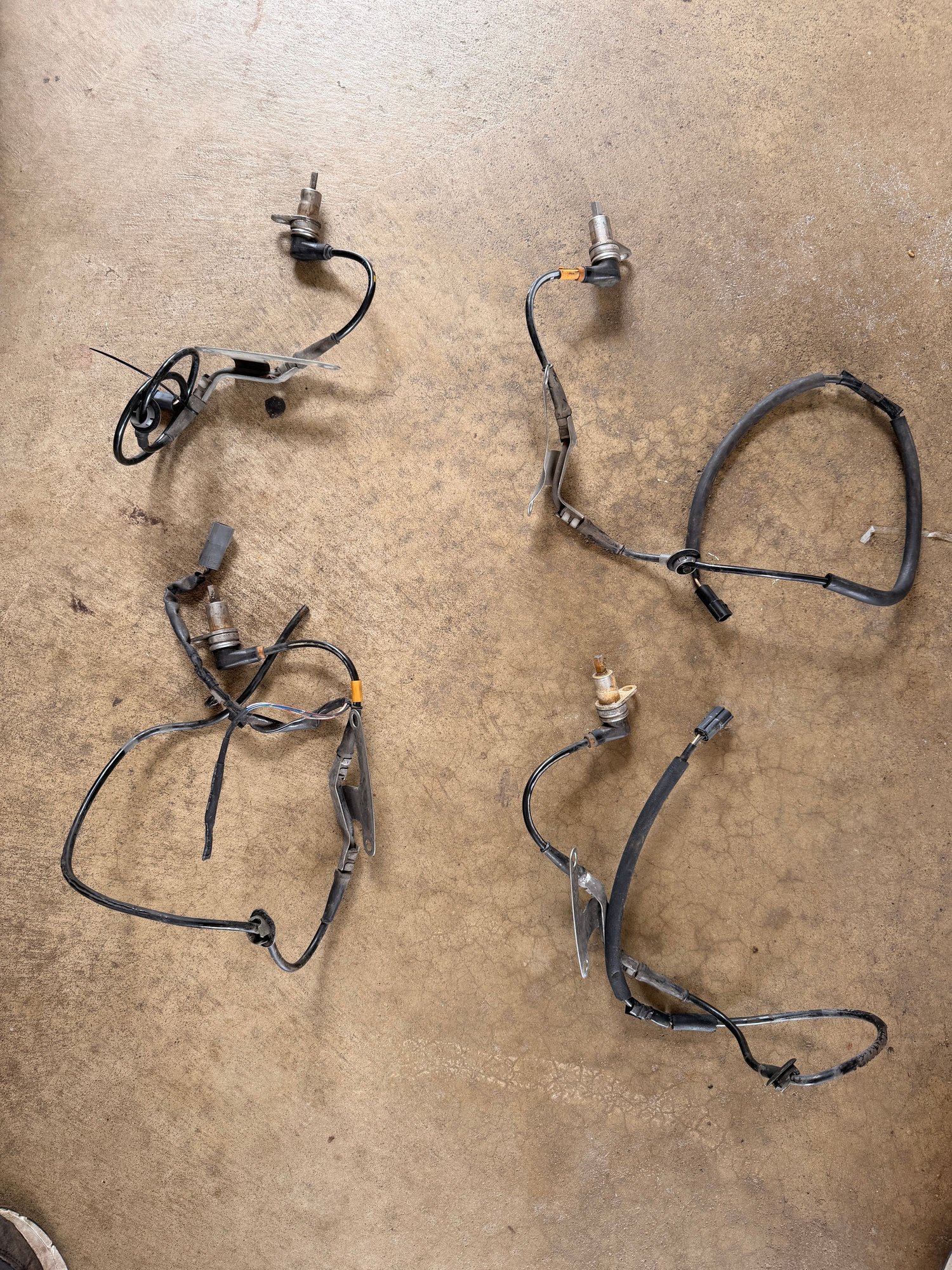 Brakes - Front ABS sensors - Used - 1992 to 2002 Mazda RX-7 - North Canton, OH 44720, United States