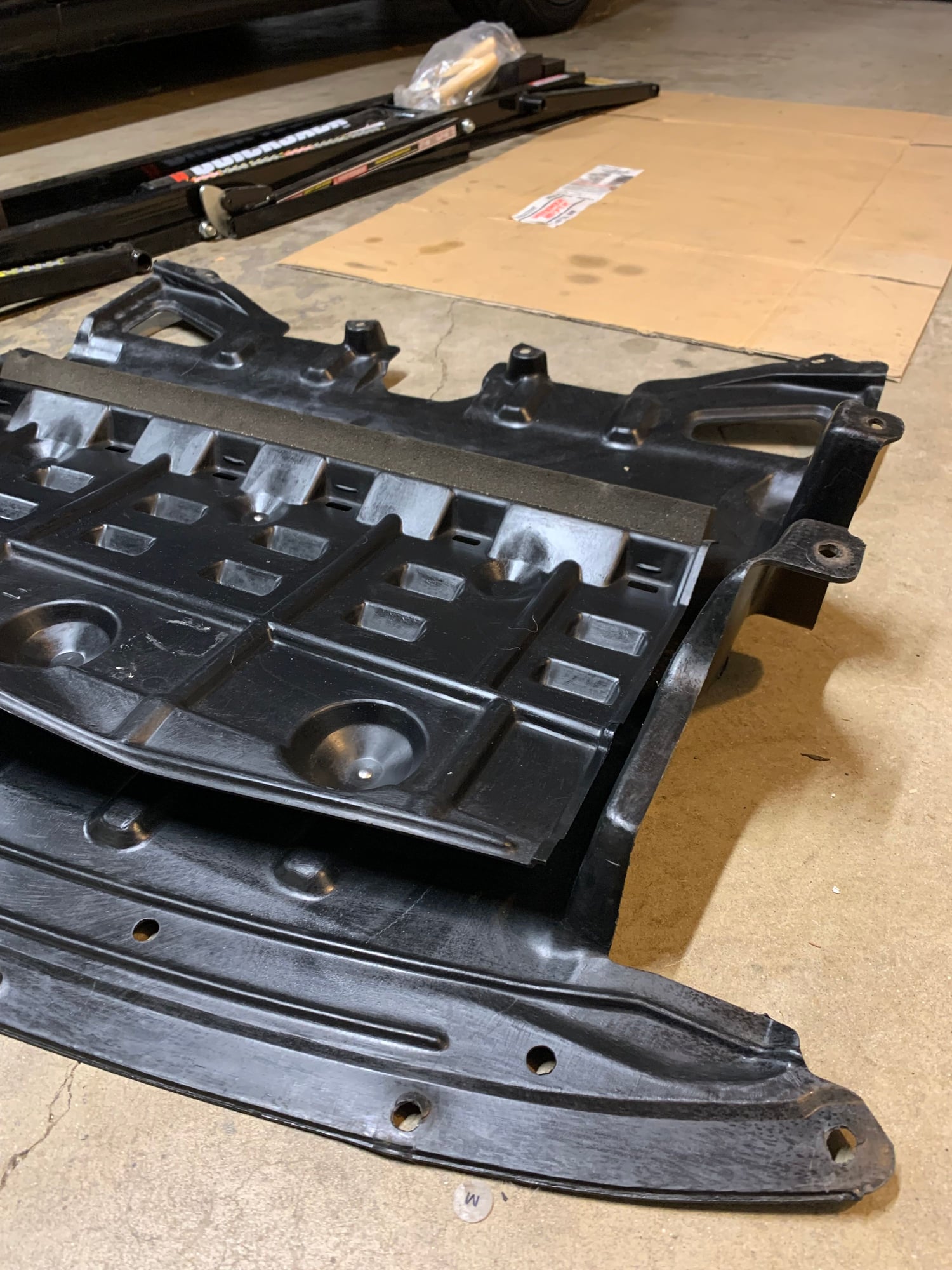 Exterior Body Parts - 93-95 OEM Undertray - Used - 0  All Models - West Covina, CA 91792, United States