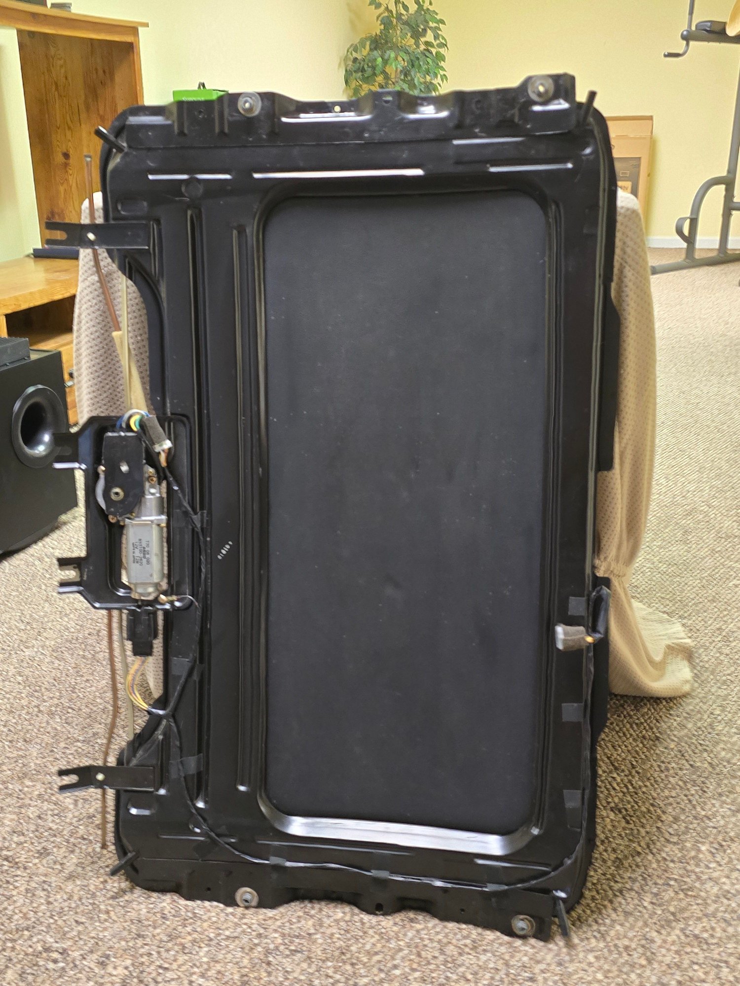 Exterior Body Parts - MB Sunroof - Used - 1993 to 2000 Mazda RX-7 - Kennesaw, GA 30152, United States