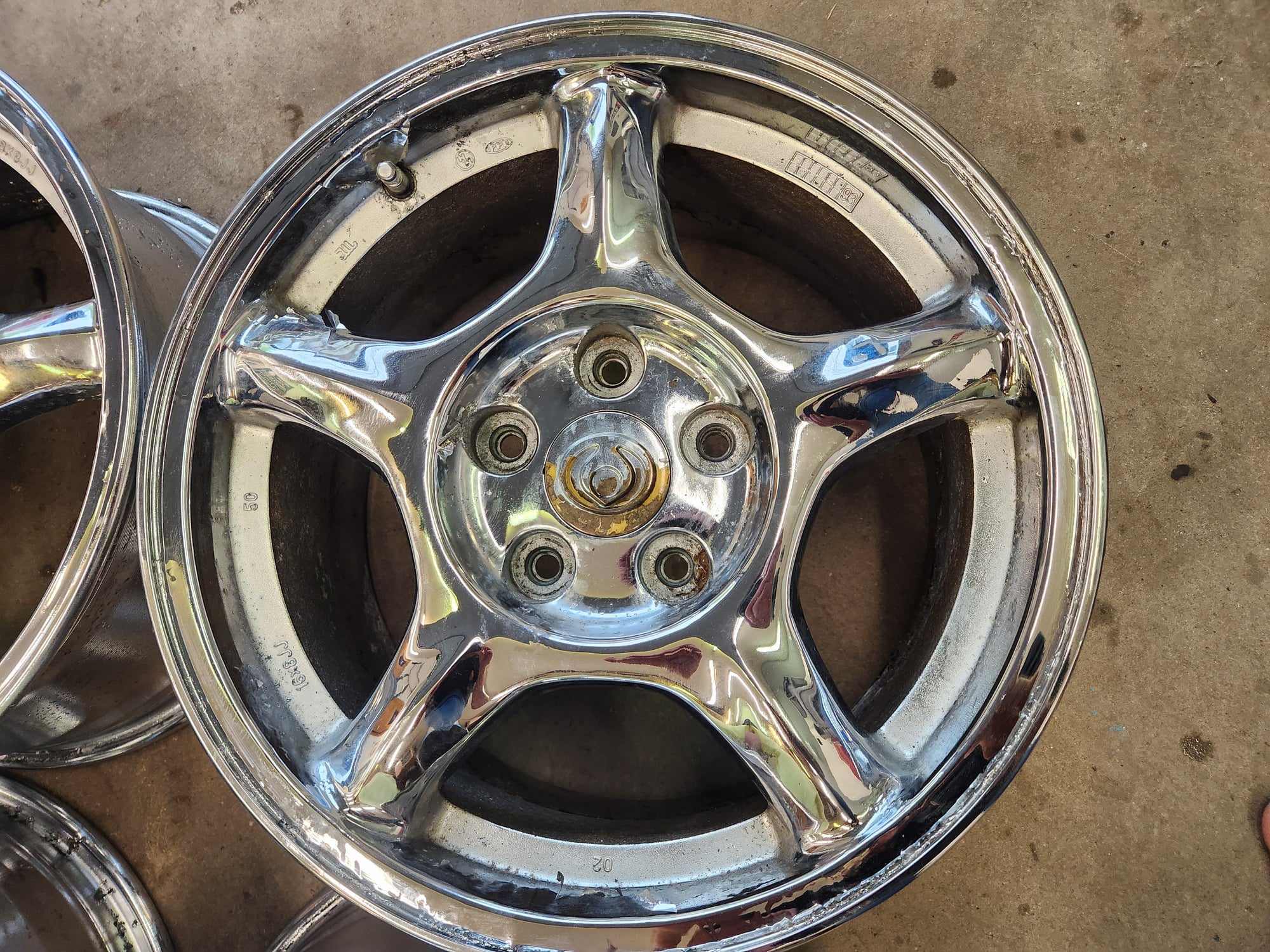 Wheels and Tires/Axles - OEM Rx7 wheels from a 93 fd R1 - Used - -1 to 2025  All Models - Polk City, IA 50226, United States