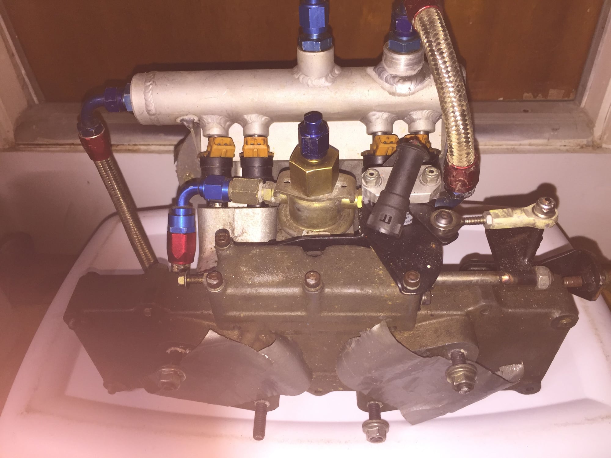 Engine - Intake/Fuel - Factory Slide Throttle Injection System - Used - 1984 to 1994 Mazda RX-7 - Fernandina Beach, FL 32034, United States
