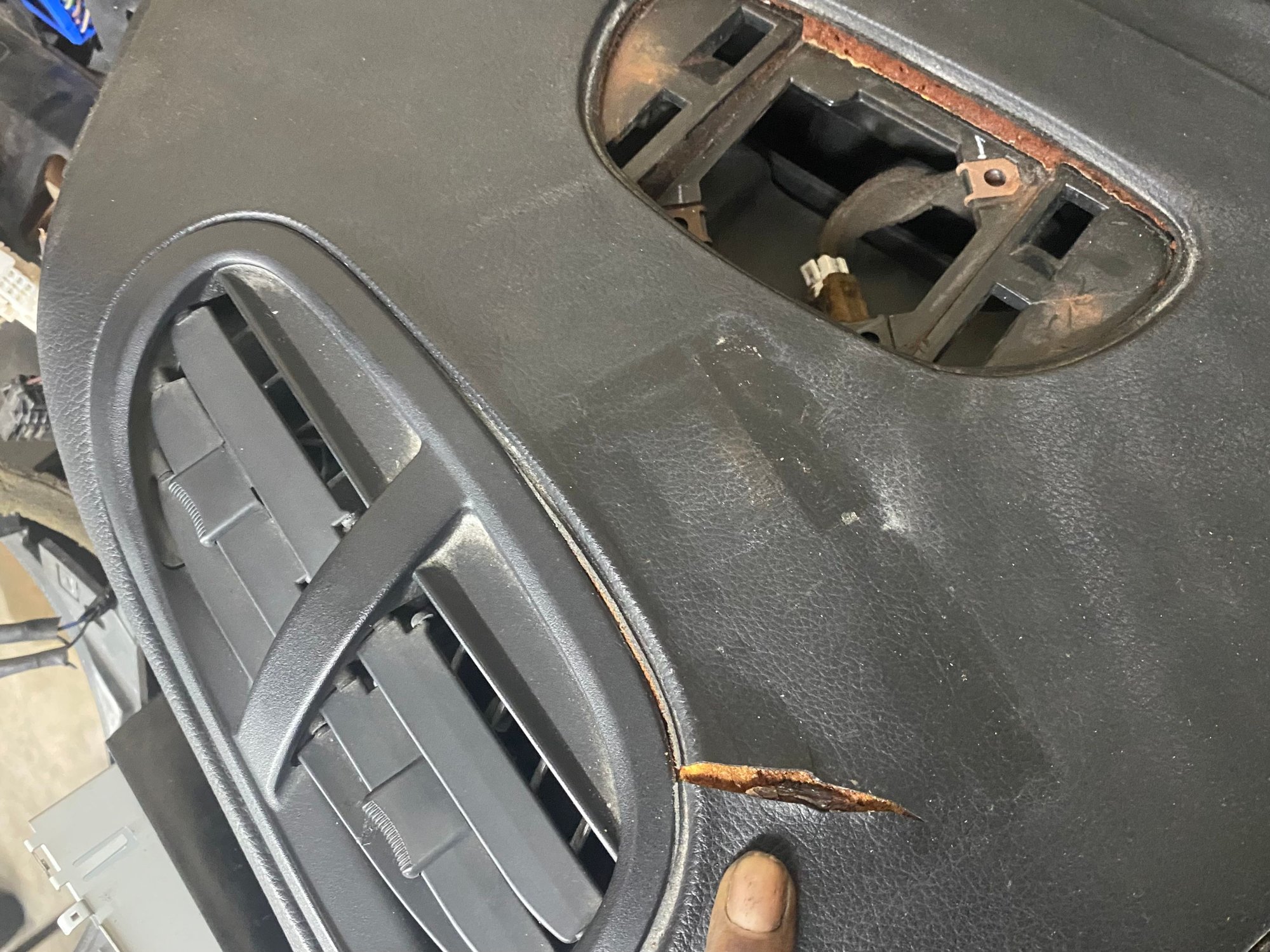 Interior/Upholstery - 1994 Dashboard with airbag/glovebox - Used - 1993 to 1995 Mazda RX-7 - Woodhaven, NY 11421, United States