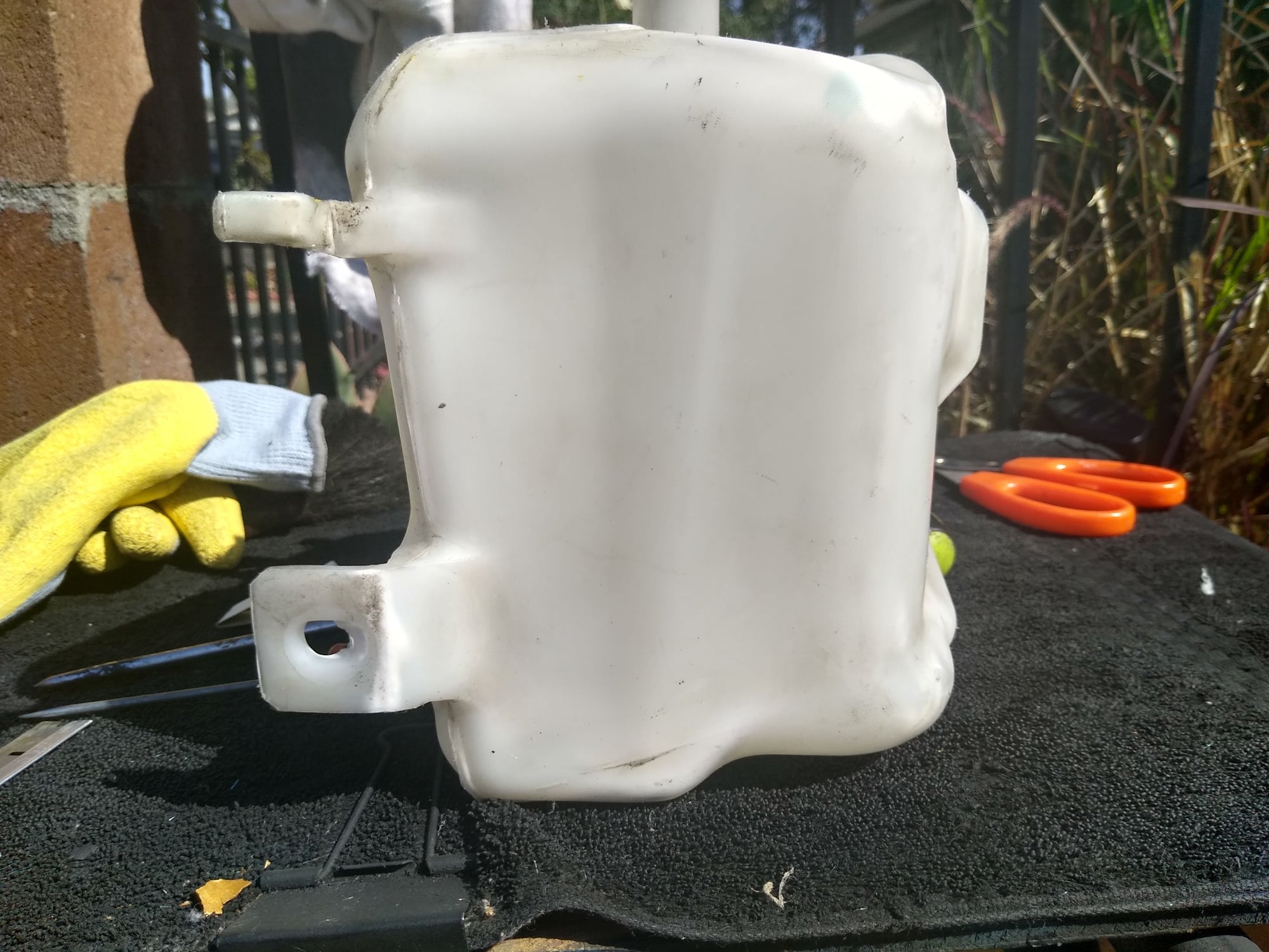 Miscellaneous - OEM - FD Windshield Water Tank g - Used - 1993 to 1995 Mazda RX-7 - San Jose, CA 95121, United States