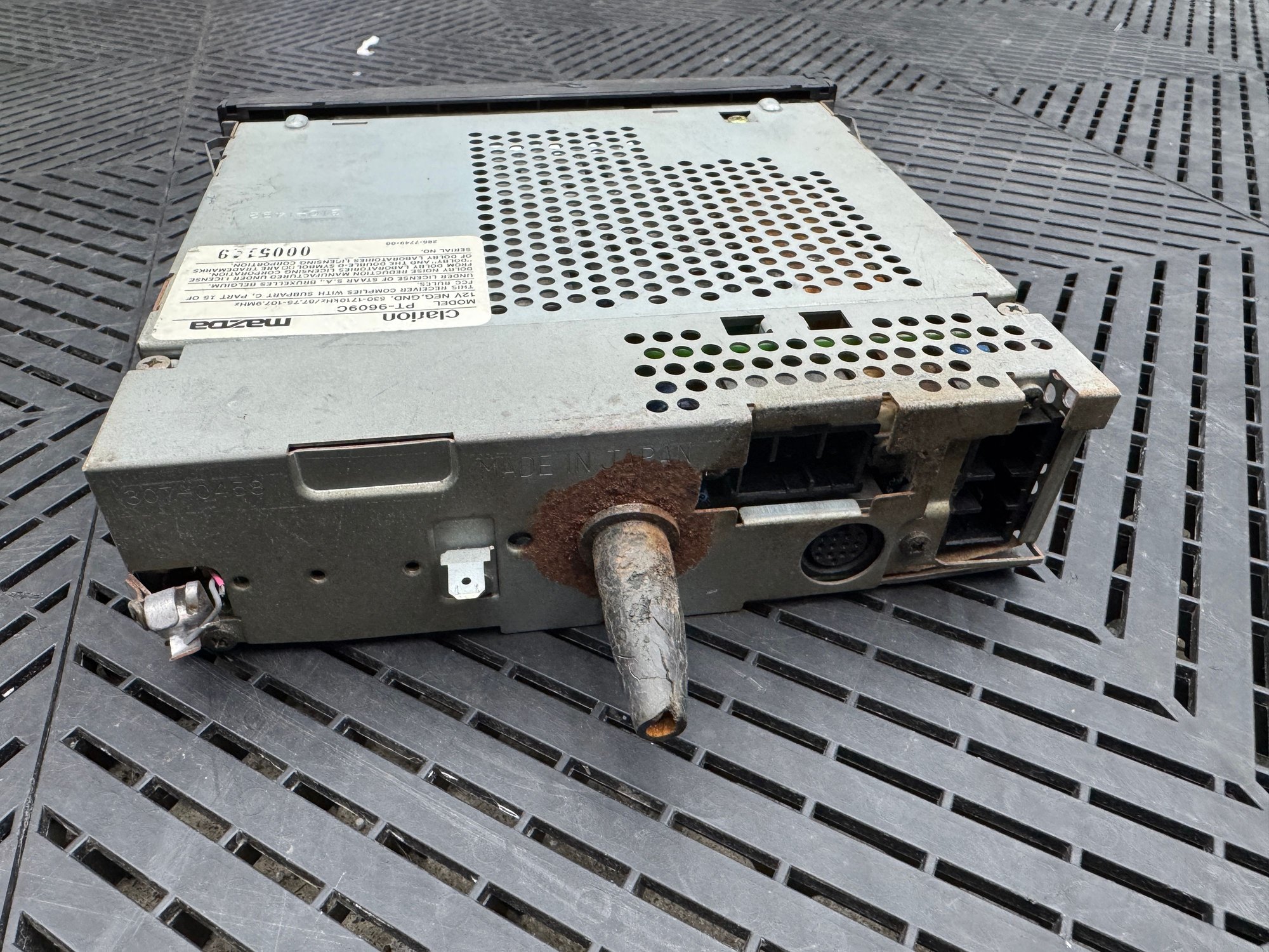 Audio Video/Electronics - 1993-1995 Mazda RX7 FD3S OEM AM/FM/Radio & Cassette Player. Factory BOSE. - Used - 1993 to 1995 Mazda RX-7 - Birmingham, MI 48323, United States