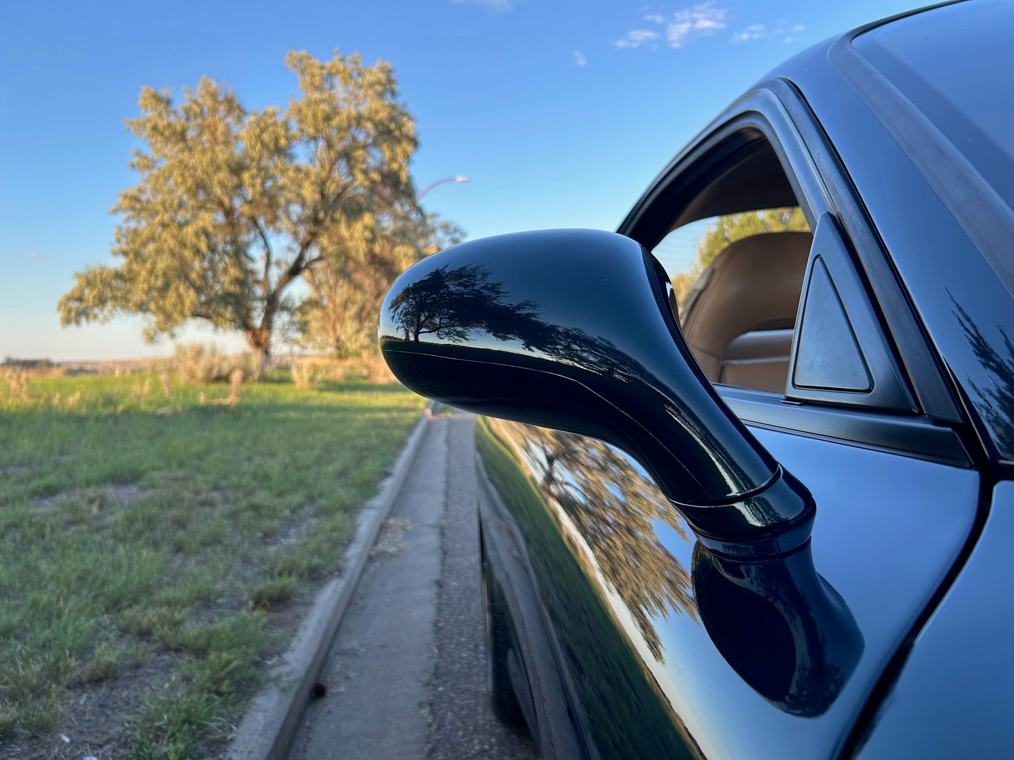 1993 Mazda RX-7 - 1993 RX-7 Manual Montego Blue Touring - Factory repaint, fresh street port rotary - Used - VIN JM1FD3318P0203166 - 83,000 Miles - Other - 2WD - Manual - Coupe - Blue - Calgary, AB T1B4C3, Canada