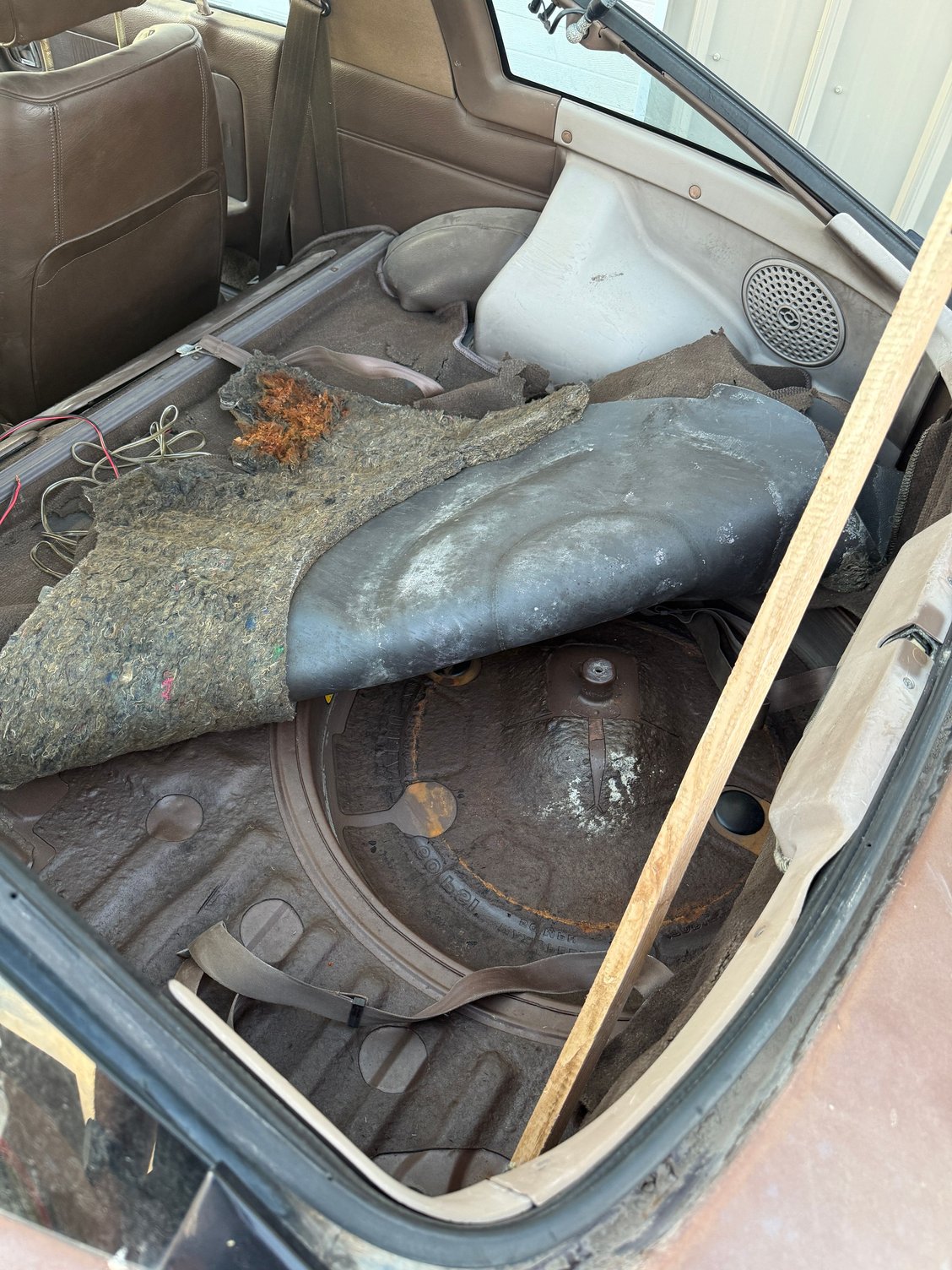 Spare tire surface rust
