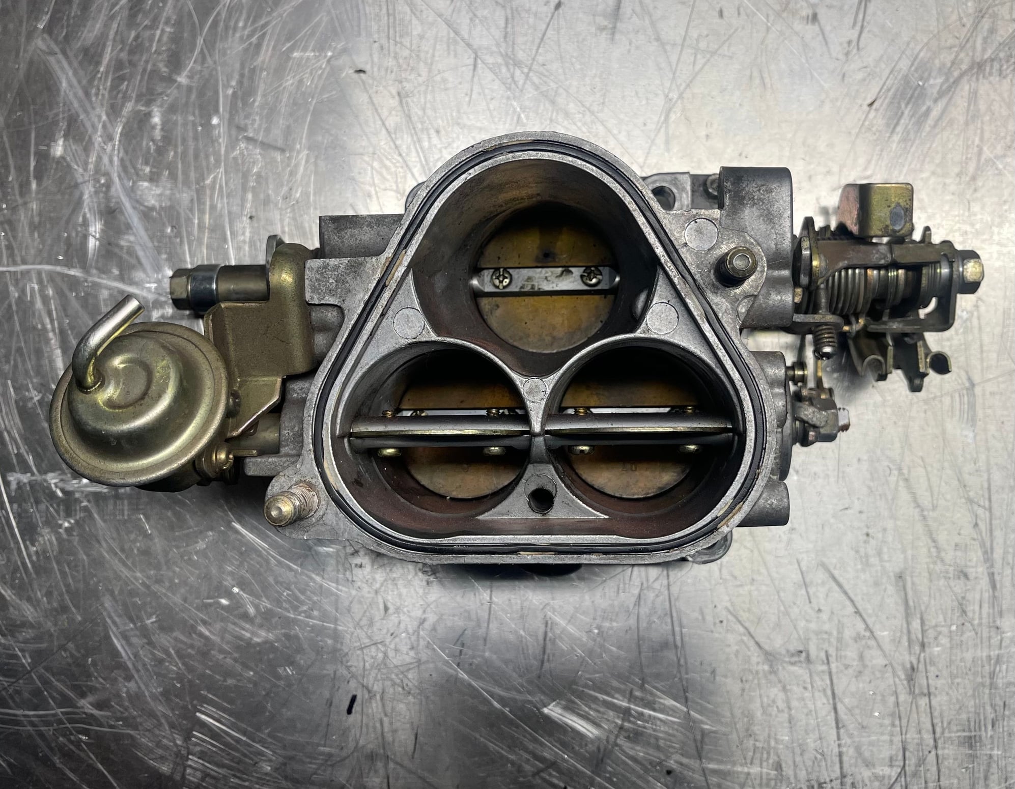 Engine - Intake/Fuel - 1991 s5 n/a throttle body rx7 rx-7 - Used - Everett, WA 98204, United States
