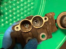 Both holes for the primaries were more dirty than the holes for the secondaries. 