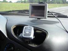 No center vent= cell phone holder