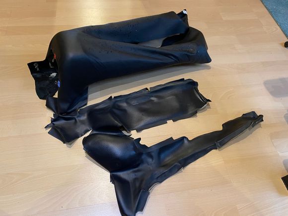 Shaped the wet leather