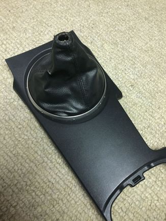 Shift boot w/ trans tunnel cover $40, small tear on shift boot see photo