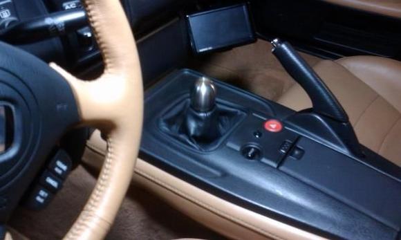 Short Shifter w/interior foam boot bushing