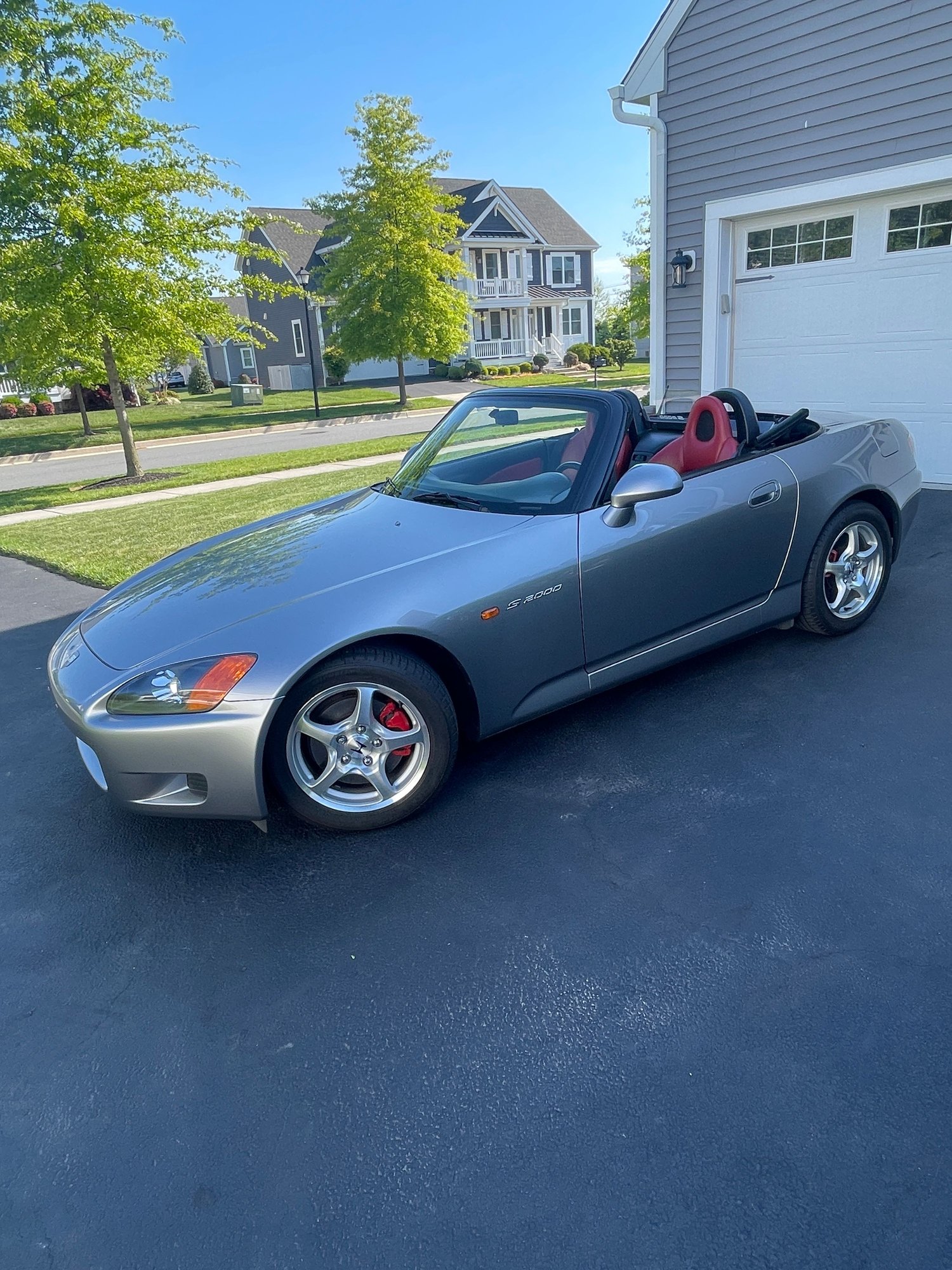 2000 Honda S2000 - Mid Atlantic - 00 Silverstone/Red One Owner with 59K miles - Used - VIN jhmap1148yt007083 - 58,852 Miles - 4 cyl - 2WD - Manual - Convertible - Silver - Middletown, DE 19709, United States