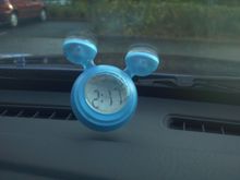 Alienclock1.jpg