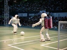 honda-asimoplayingfootball2.jpg