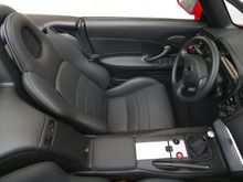 04_S2000_int15.jpg