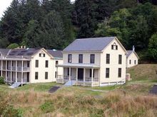 officers quarters.jpg