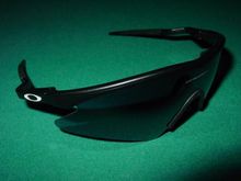 Oakleys1.jpg