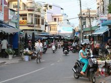 d16 market1