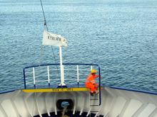 321 The guy who looks for icebergs.JPG