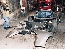 crashed pagani.jpg