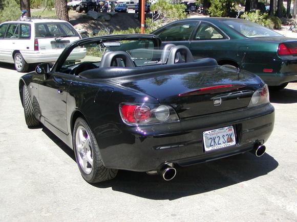 Exhaust left.JPG