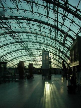 Frankfurt airport at dawn.jpg