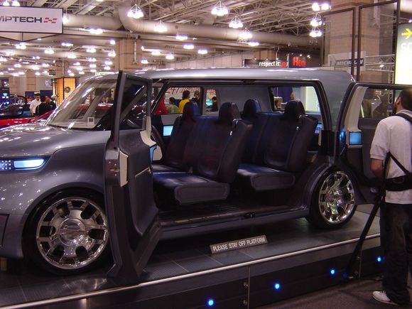 SEMA '05 - Atlantic City 016.jpg
