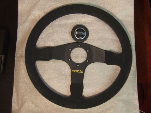 Sparco 375 steering wheel