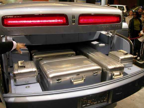 Lincoln Continental Trunk.JPG