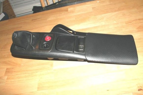 00centerconsole.jpg