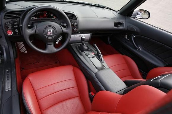 2008-honda-s2000-interiorjpg.jpg