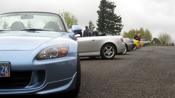 16 LINEUP AT THE GORGE LOOKOUT.jpg